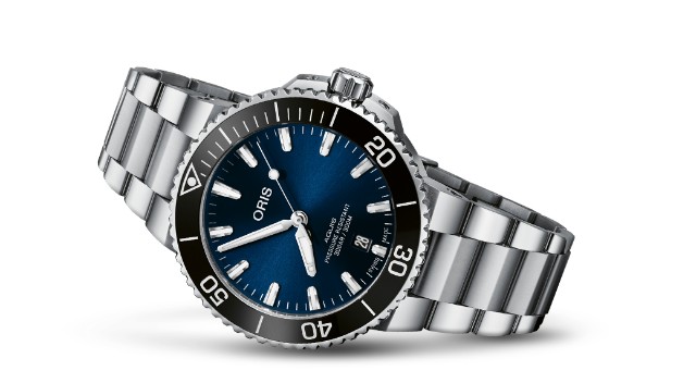 Oris Aquis Date alternative rolex submariner