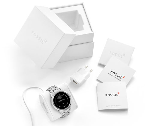 Packaging montre connectée Fossil Q founder