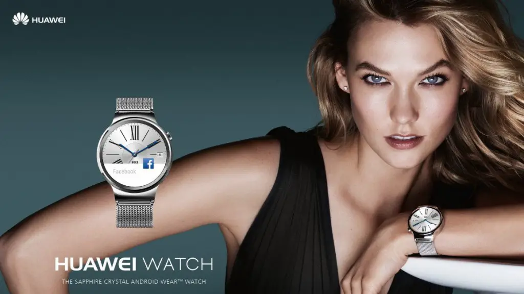Karlie Kloss avec Huawei Watch